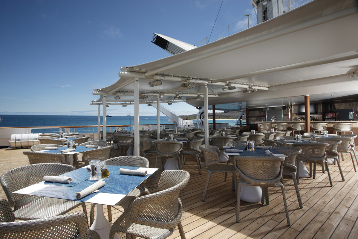 Silversea Cruises - Silver Galapagos - The Grill.jpg